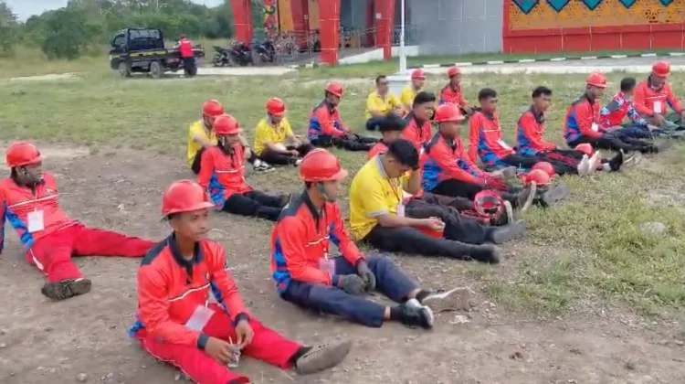 Satpol PP dan Damkar Katingan Gelar Pelatihan Relawan di Desa Bangun