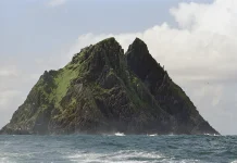 Mengintip Keajaiban Skellig Michael di Ujung Irlandia