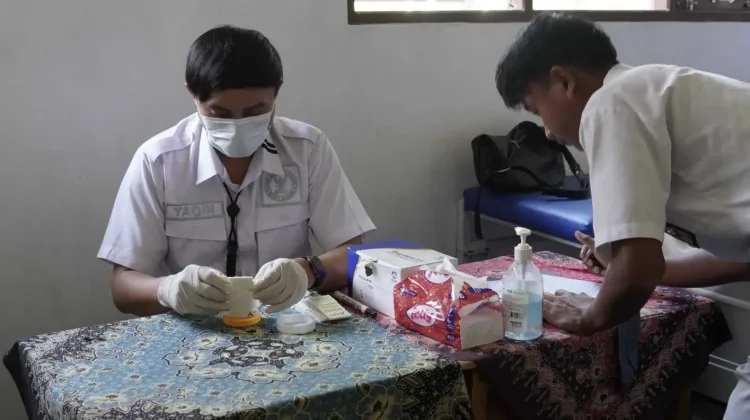 Deteksi Dini Narkoba, BNNK Tala Tes Urine Siswa