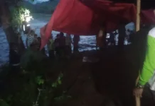 Hujan Deras, Warga Bima Terhanyut Arus Banjir