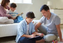 Dampak Perkembangan Jaman Terhadap Penerapan Parenting