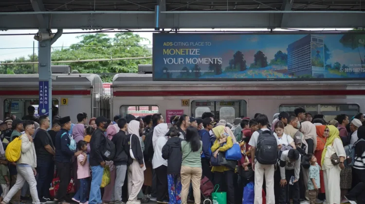 KAI Perkuat Modernisasi KRL Jabodetabek Dukung Mobilitas Warga