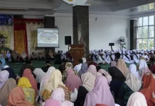 SMAN 1 Padang Panjang Wisuda Tahfiz 319 Siswa