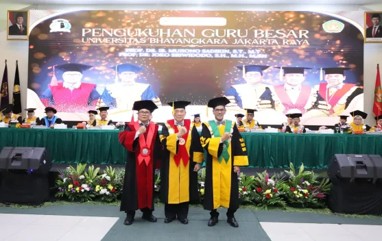 Universtias Bhayangkara Kukuhkan Dua Guru Besar, Ini Profilnya