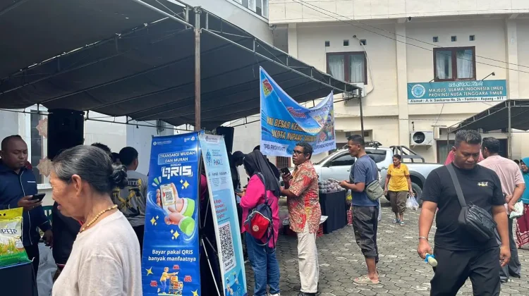 BI NTT Sosialisasi QRIS di Pasar Murah