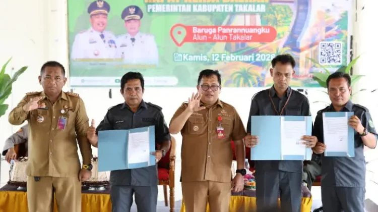 Sebanyak 393 SK Kepala Dusun Diserahkan