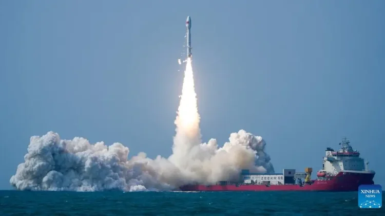 Tiongkok Kembali Luncurkan Satelit, Salah Satunya Milik Pakistan