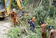 BPBD Dairi Tangani Jalan Amblas