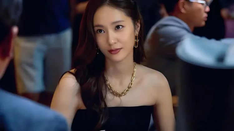 Krystal Tampil Misterius di Drama Korea ‘Mad Concrete Dreams’