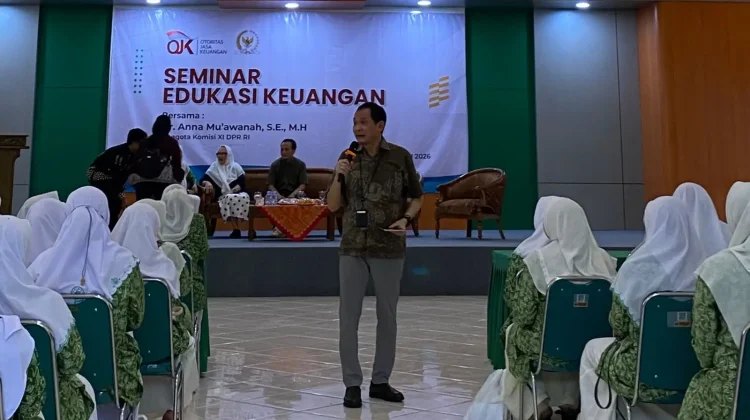 Fatayat NU Tuban Ikuti Literasi Keuangan