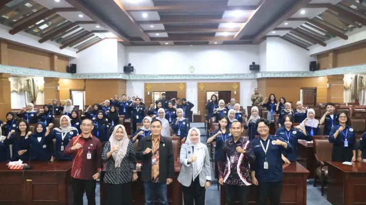 DPRD Kota Pontianak Sambut Puluhan Mahasiswa Belajar Parlemen