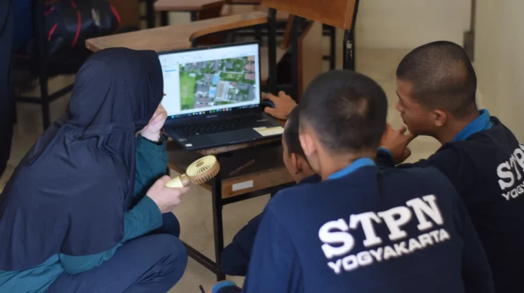 Taruna/i STPN Bantu  Menguatkan Data Tanah Masyarakat di Jateng