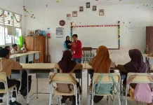Siswa MIN 1 Way Kanan Dapat Edukasi Literasi