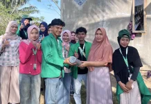 Mahasiswa KKN-PPM Laksanakan Program Pembuatan Biopori