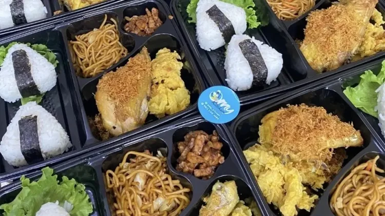 Inspirasi Perjalanan Omy Kitchen hingga Bertahan Puluhan Tahun