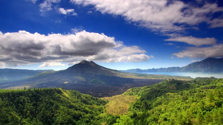 Kintamani, Destinasi dataran tinggi dengan panorama gunung batur.