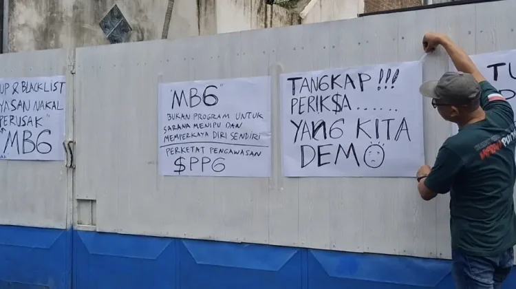 Diduga Lakukan Penipuan, Massa Demo SPPG di Kediri