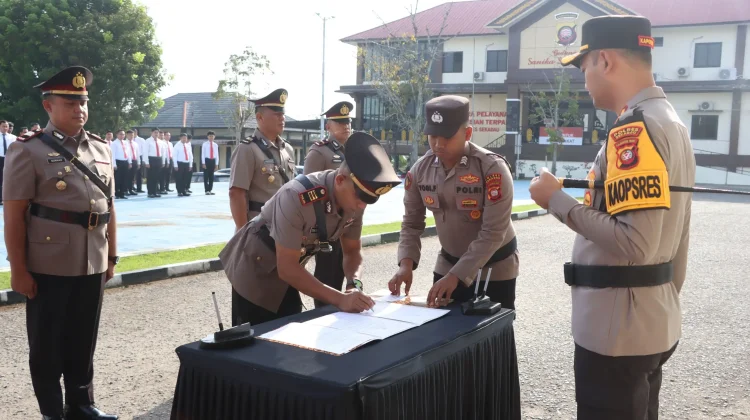 Sertijab, Kasat Intelkam Polres Sekadau Kini Dijabat IPTU Arsoni Andan