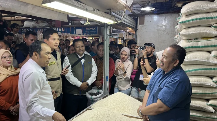 Ramadan, Satgas Pangan Polda Jabar Sidak Pasar Atas Cimahi