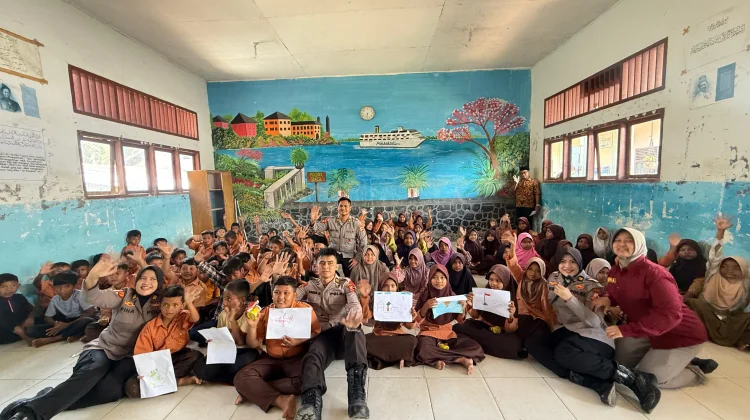 Mahasiswa STIK-PTIK Angkatan 83 Gelar Trauma Healing di Muara Batu