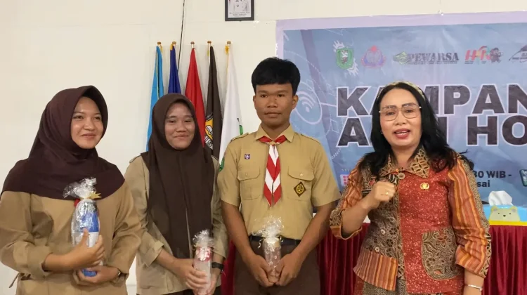 Wabup Susana Kampanyekan Perang Sampah Plastik