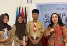 Wabup Susana Kampanyekan Perang Sampah Plastik
