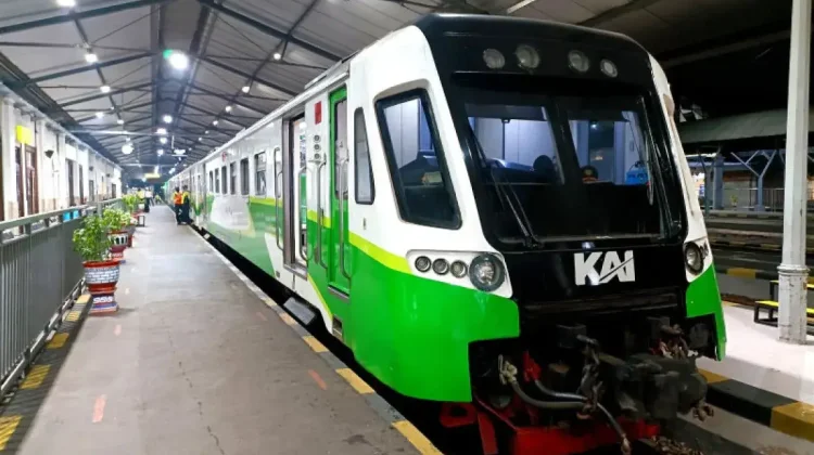 Sweden-East Java Strengthen Transport and Education Ties