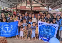 GMKI Gunungsitoli Kunjungan Kasih di Panti Asuhan Karya Faomasi Zoaya