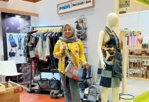 Jeans Bekas Mengantar Erna Tembus Pameran Kerajinan Nasional