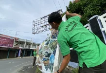 Satpol PP-WH Aceh Barat Tertibkan Reklame Semrawut