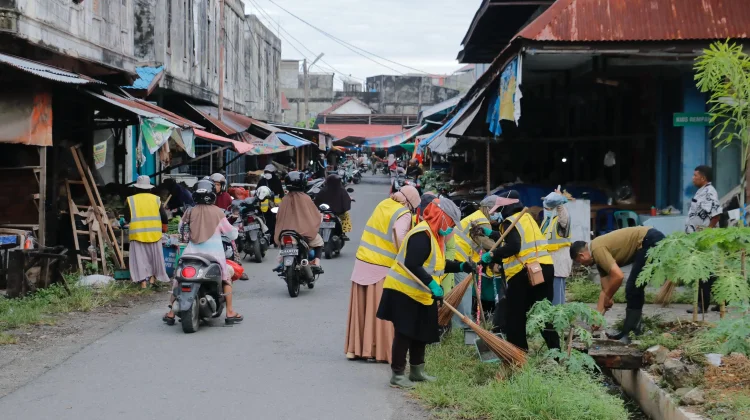 Forkopimda Aceh Barat Laksanakan Gotong Royong