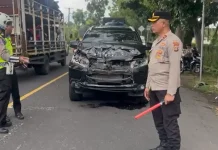 Tabrakan Beruntun Libatkan Dua Truk di Mendoyo