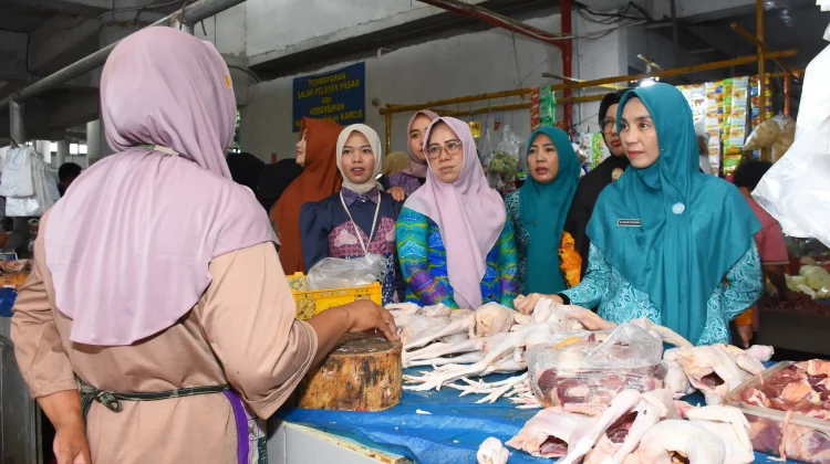 Operasi Pasar Murah Digelar di Pasar Pulung Kencana Tubaba