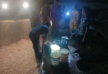 Damkar Lingga Salurkan Air Bersih ke Musai