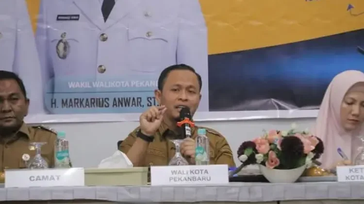 Pangkas Birokrasi, Pekanbaru Terapkan Satu ASN Satu RW
