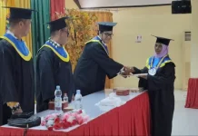 Sekolah Nurani Tarakan Wisuda 30 Lansia