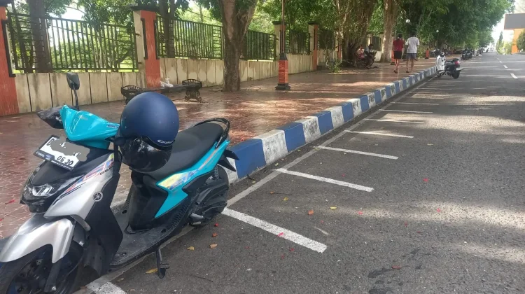 Parkir, Membantu atau Memberatkan?