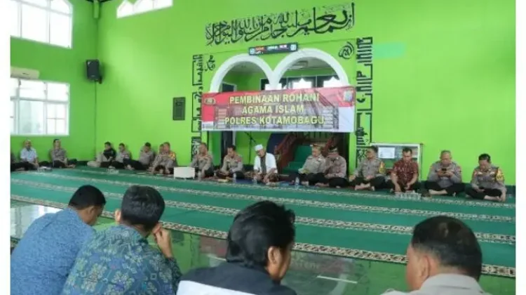 Polres Kotamobagu Gelar Binrohtal Perkuat Spiritualitas Personel