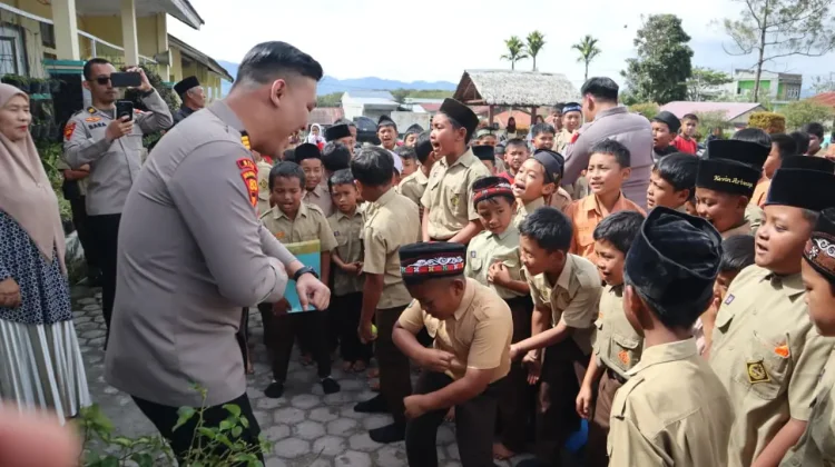 Mahasiswa STIK-PTIK Gelar Trauma Healing di SD Bale Atu