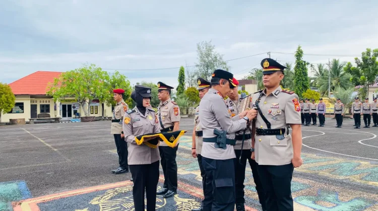 Kapolres Kaur Pimpin Mutasi Tiga Pejabat Utama