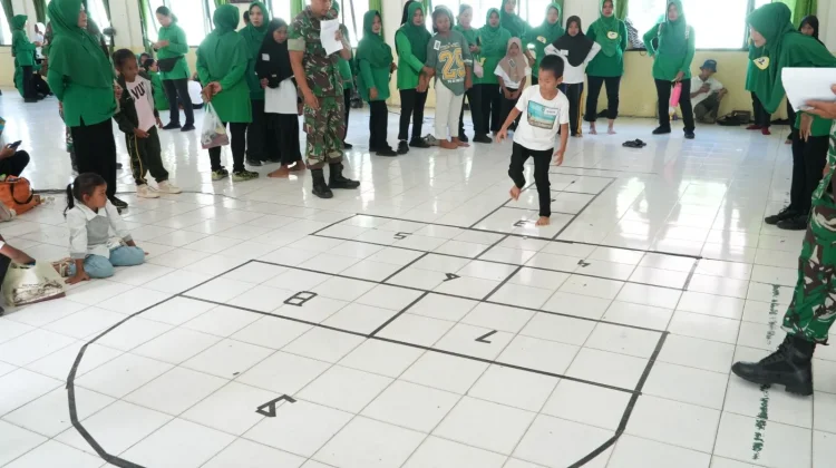 Peringati HUT ke-80, Persit Singkil Gelar Lomba Permainan Tradisional