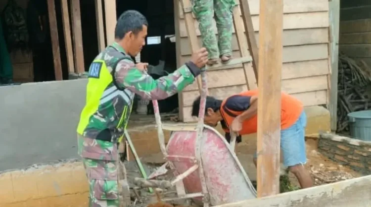 TNI Subulussalam Turun Tangan Selesaikan Pembangunan Rumah Warga