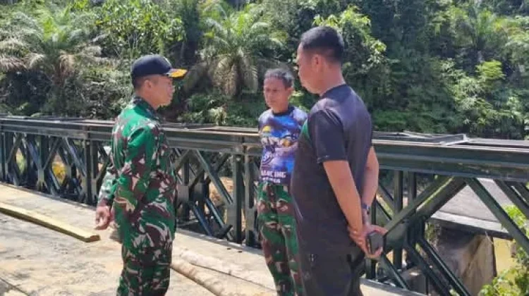 Dandim Singkil Pastikan Pembangunan Jembatan Bailey di Lae Sipola Sesuai Standar