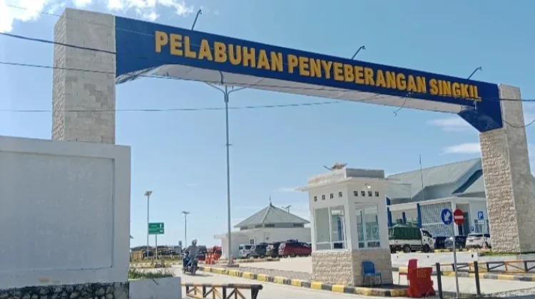 Pelabuhan Penyebarangan Singkil Masih Sepi dari Aktivitas Mudik