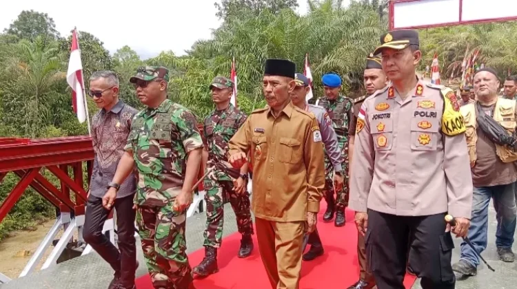 Jembatan Bailey Singkil, Simbol Hadirnya Negara Dukung Ekonomi dan Pendidikan