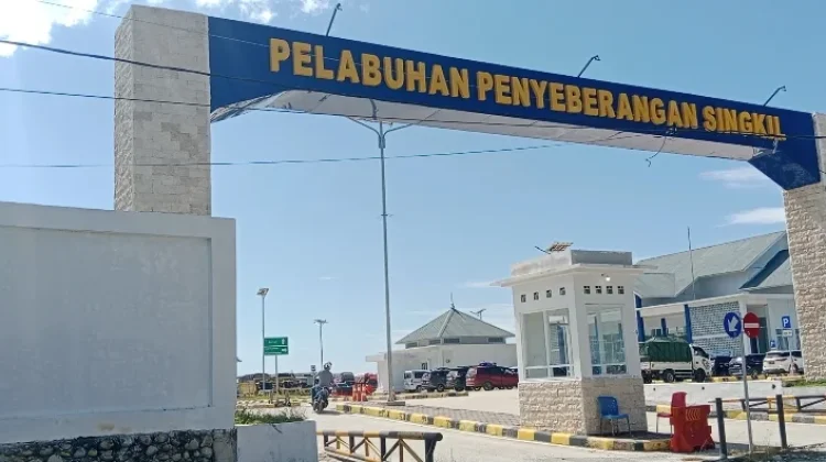 Lonjakan Penumpang Arus Balik di Pelabuhan Singkil Meningkat