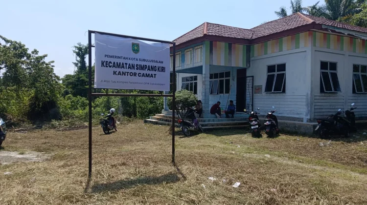 Kantor Camat Simpang Kiri Pundah ke Gedung KNPI