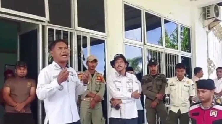 Perwakilan Camat Minta DPR Sahkan APBK 2026