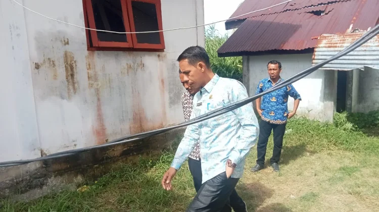 Blusukan ke sekolah, Kadisdikbud Singkil Soroti Kebersihan