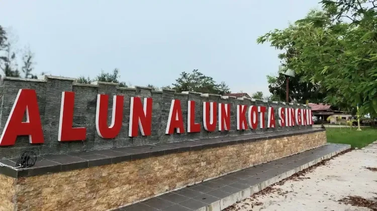 Pemerintah Pusatkan Seluruh Hiburan Rakyat di Lapangan Alun-Alun Singkil